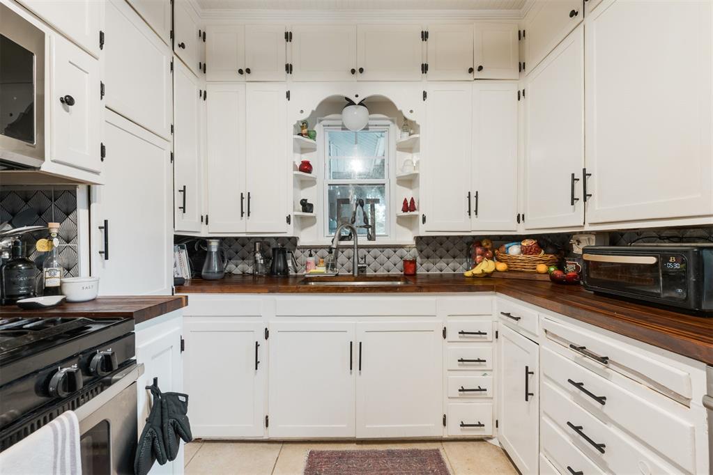 1619 NW 32nd Street