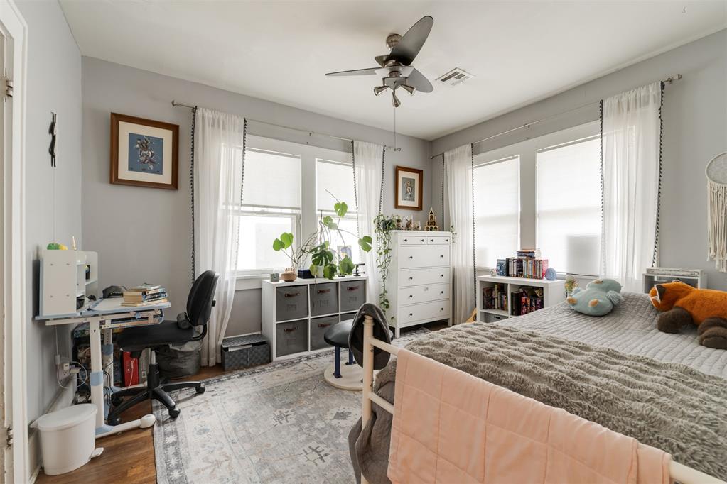 1619 NW 32nd Street