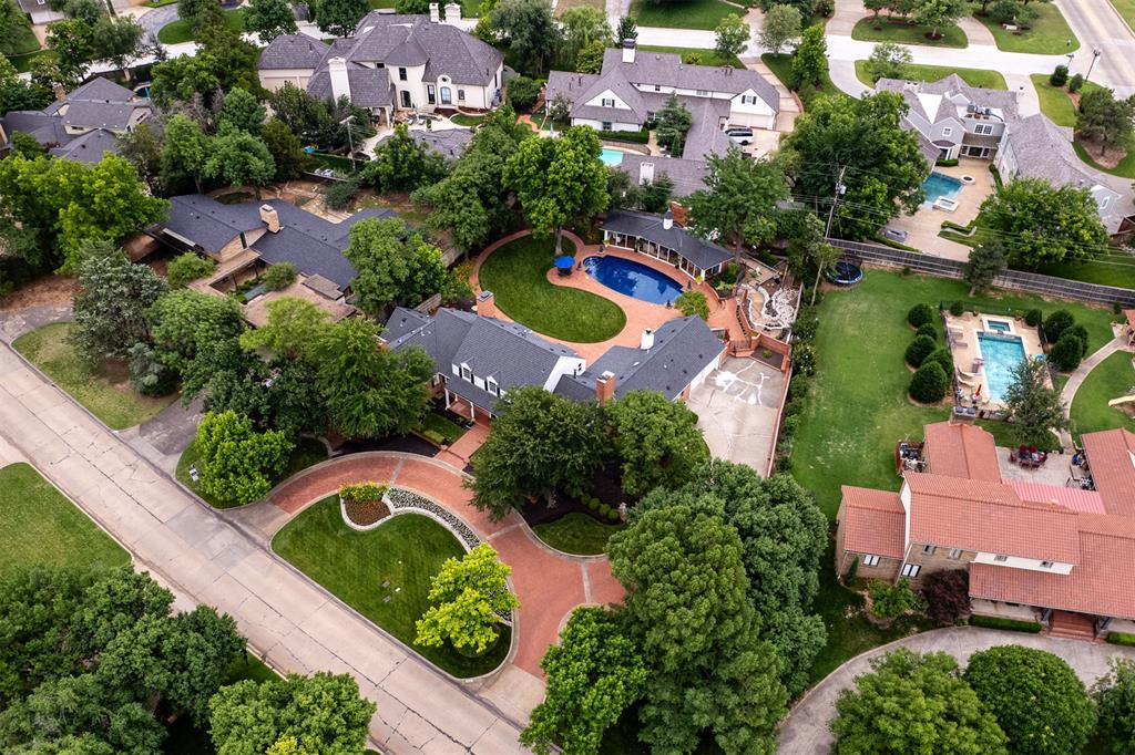1606 Guilford Lane