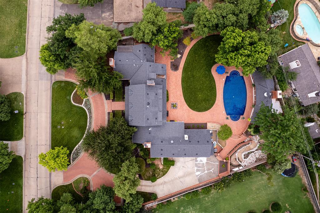 1606 Guilford Lane