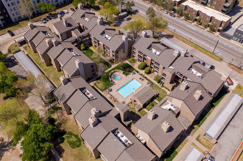 600 NW 4th Street Unit: 313N