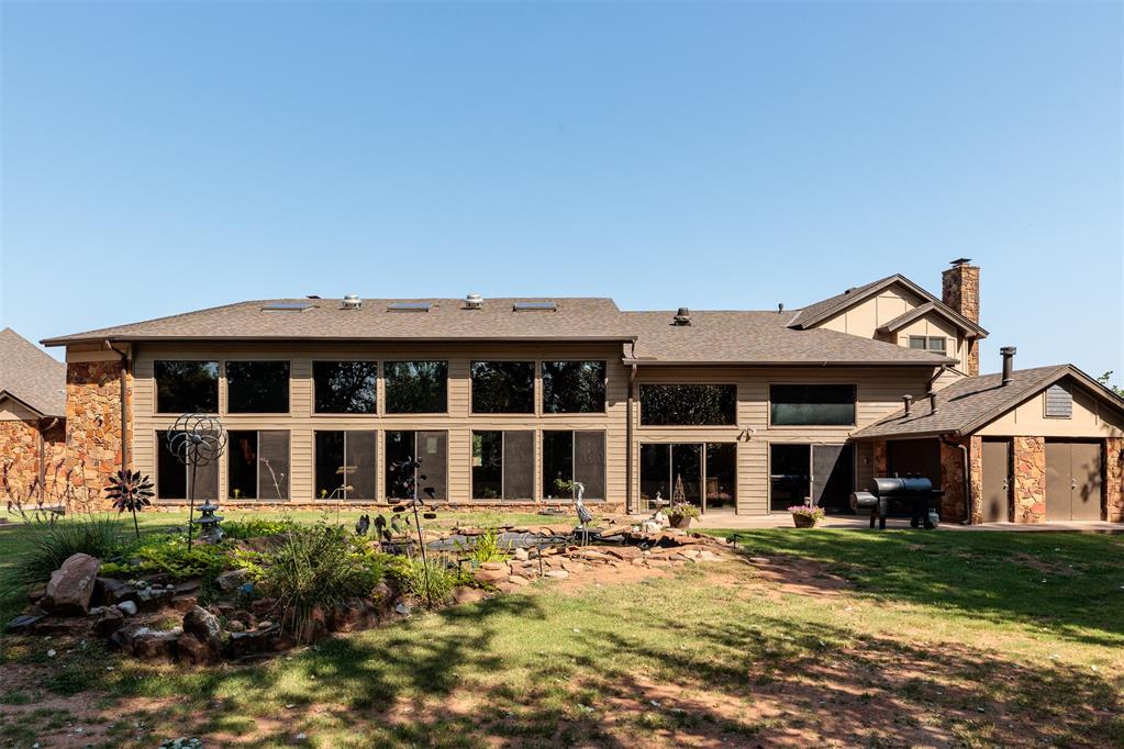 1530 Spring Creek Drive