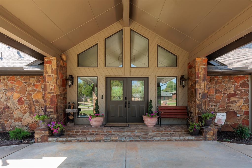 1530 Spring Creek Drive