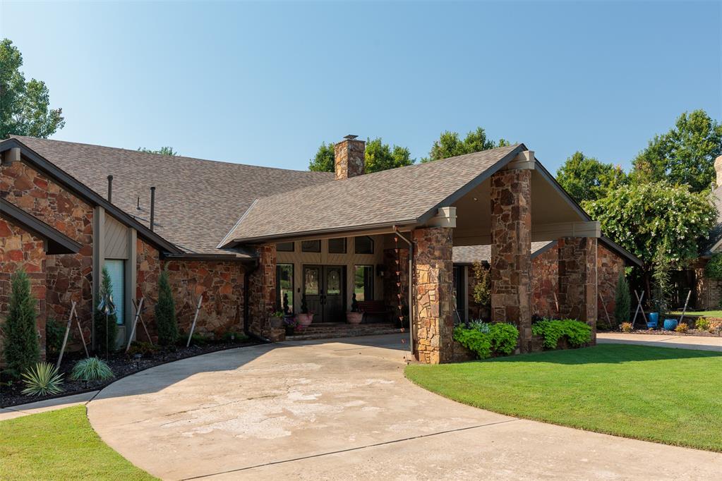1530 Spring Creek Drive
