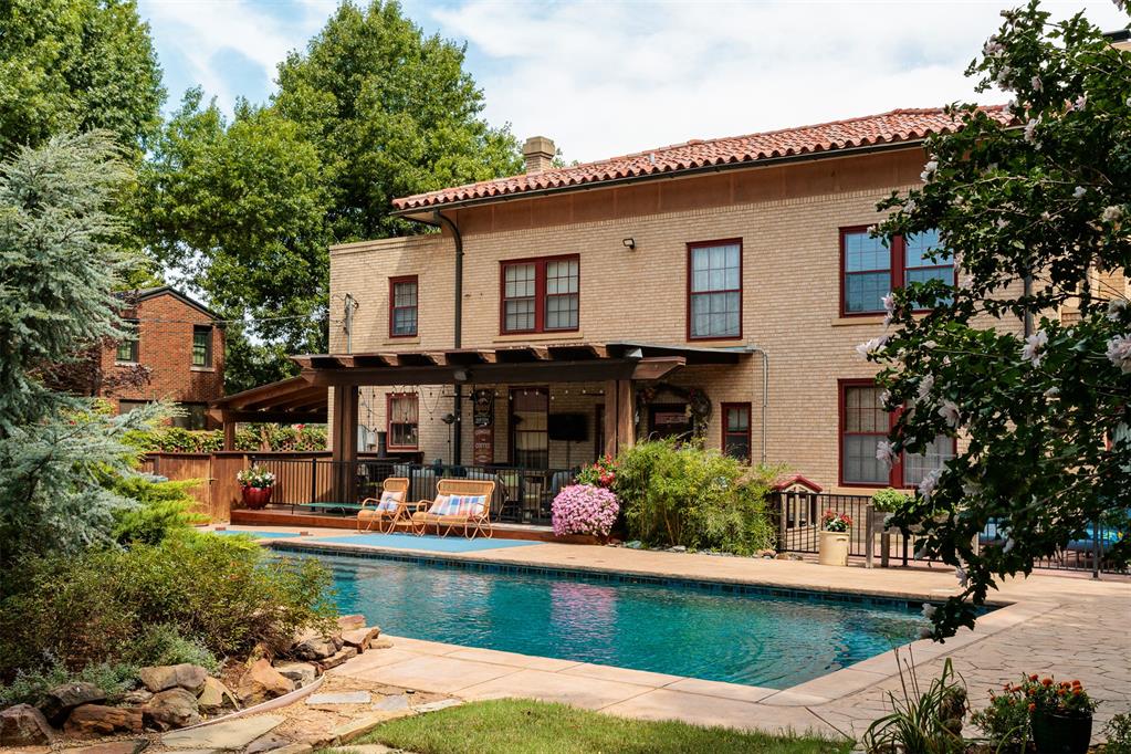 3232 NW 20th Street