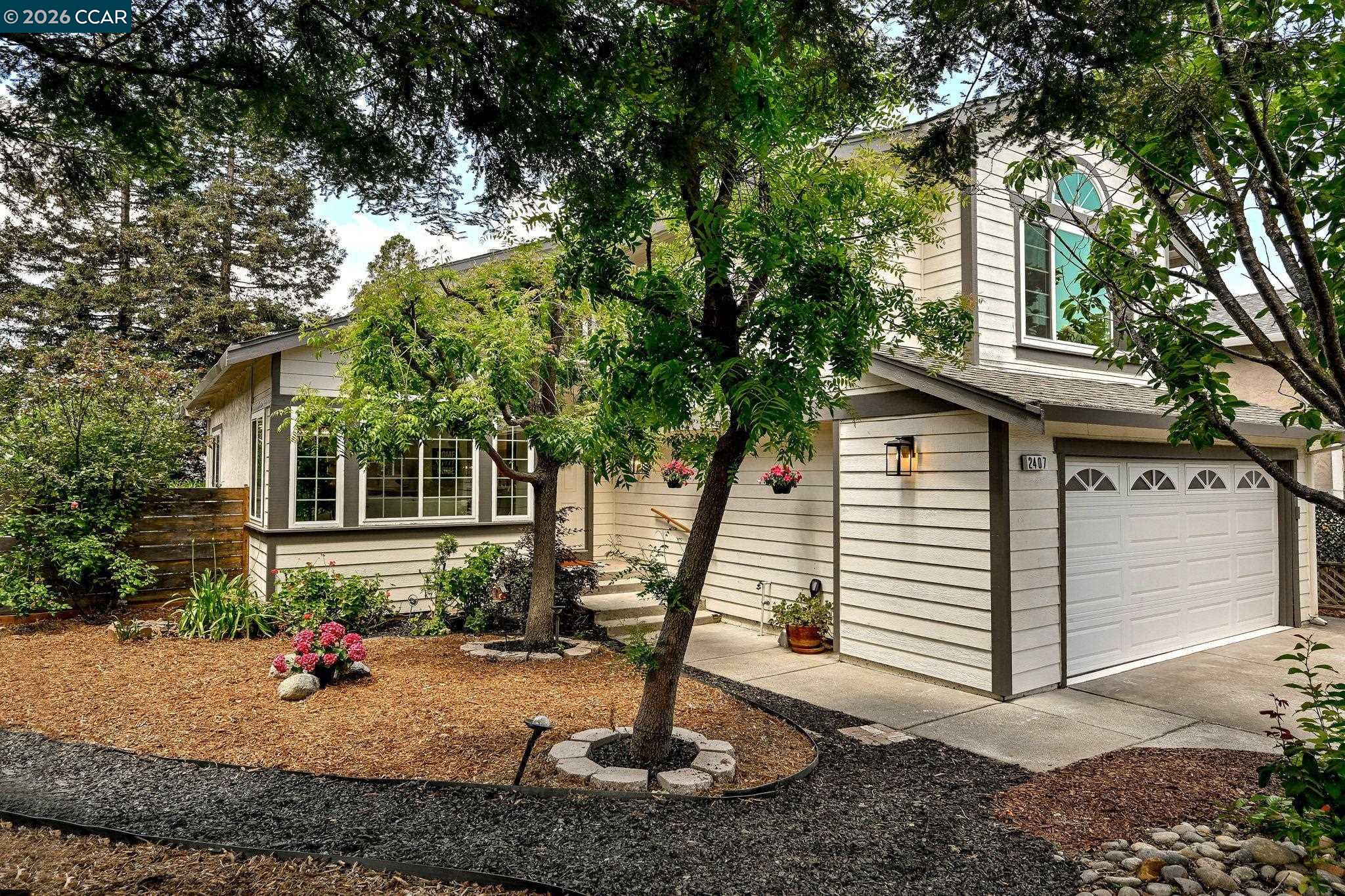 2407 Saybrook Pl