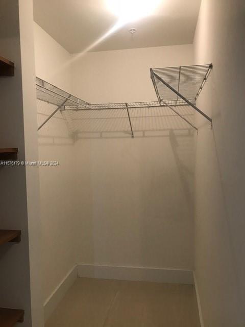 300 S Biscayne Blvd # 3212