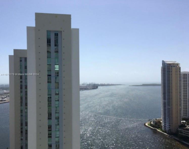 300 S Biscayne Blvd # 3212