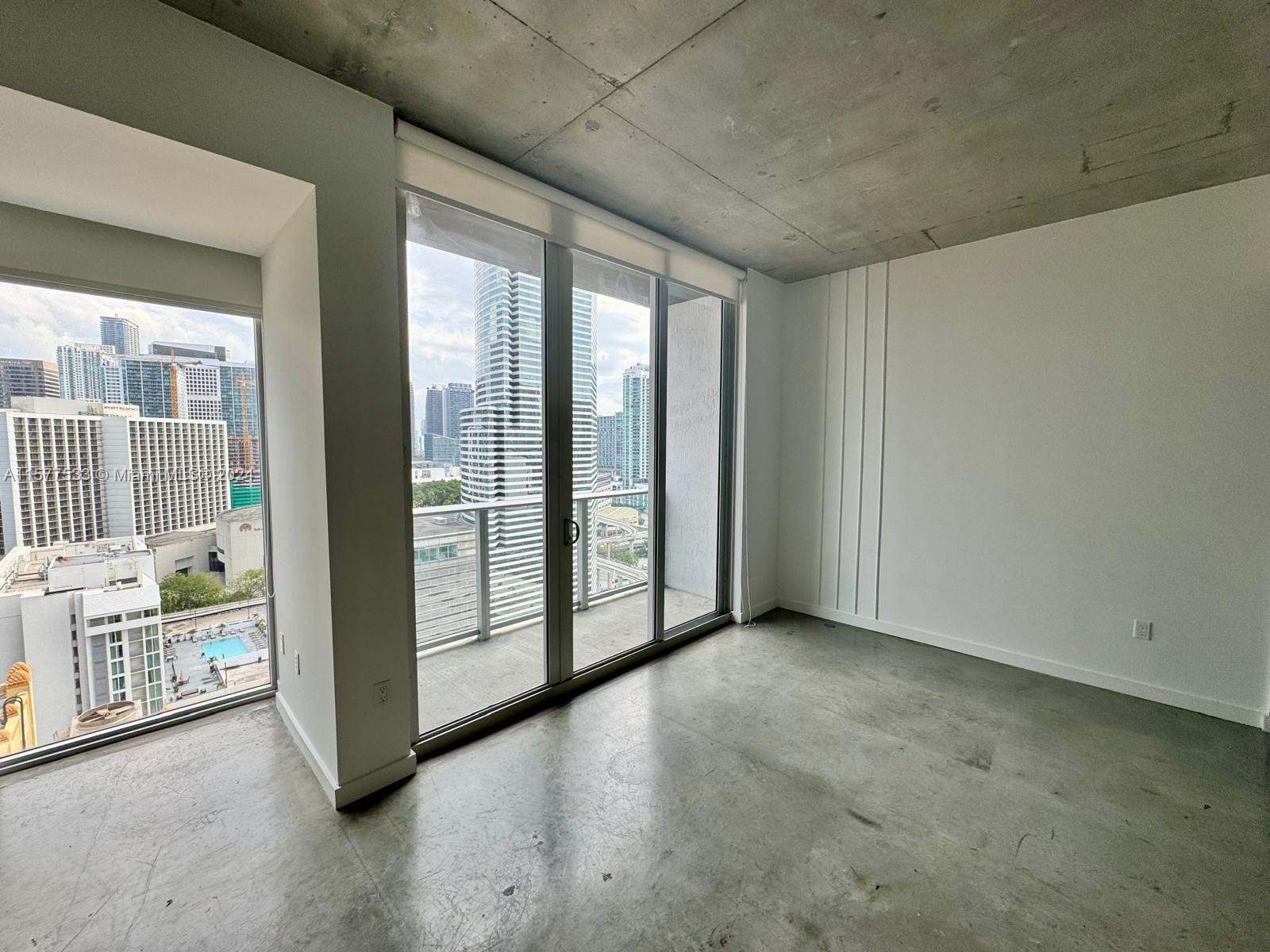 151 SE 1st St # 2007