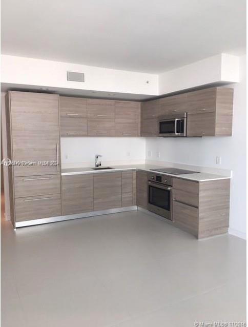 1300 S MIAMI AVE Unit: 1008