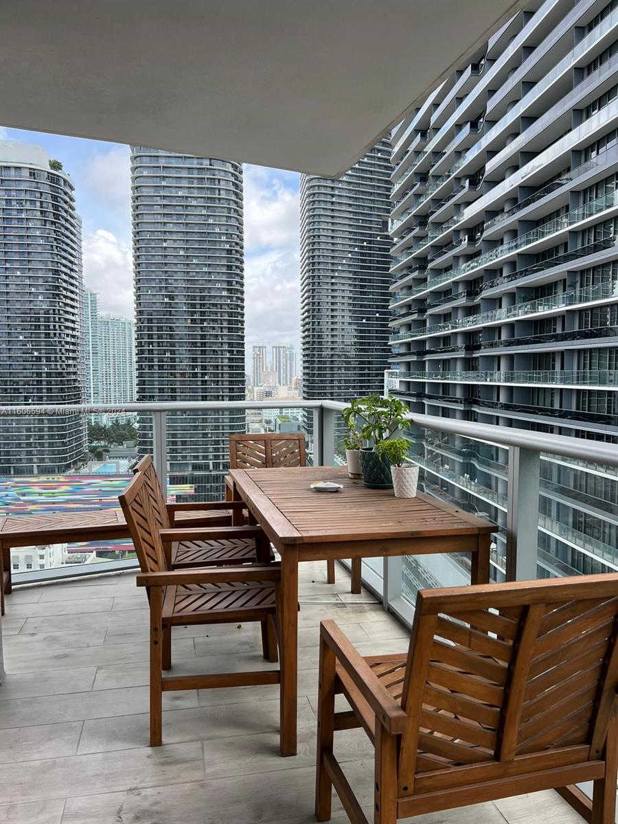 1100 S Miami Ave Unit: 2410