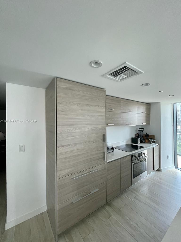 1300 S MIAMI AVE Unit: 1005