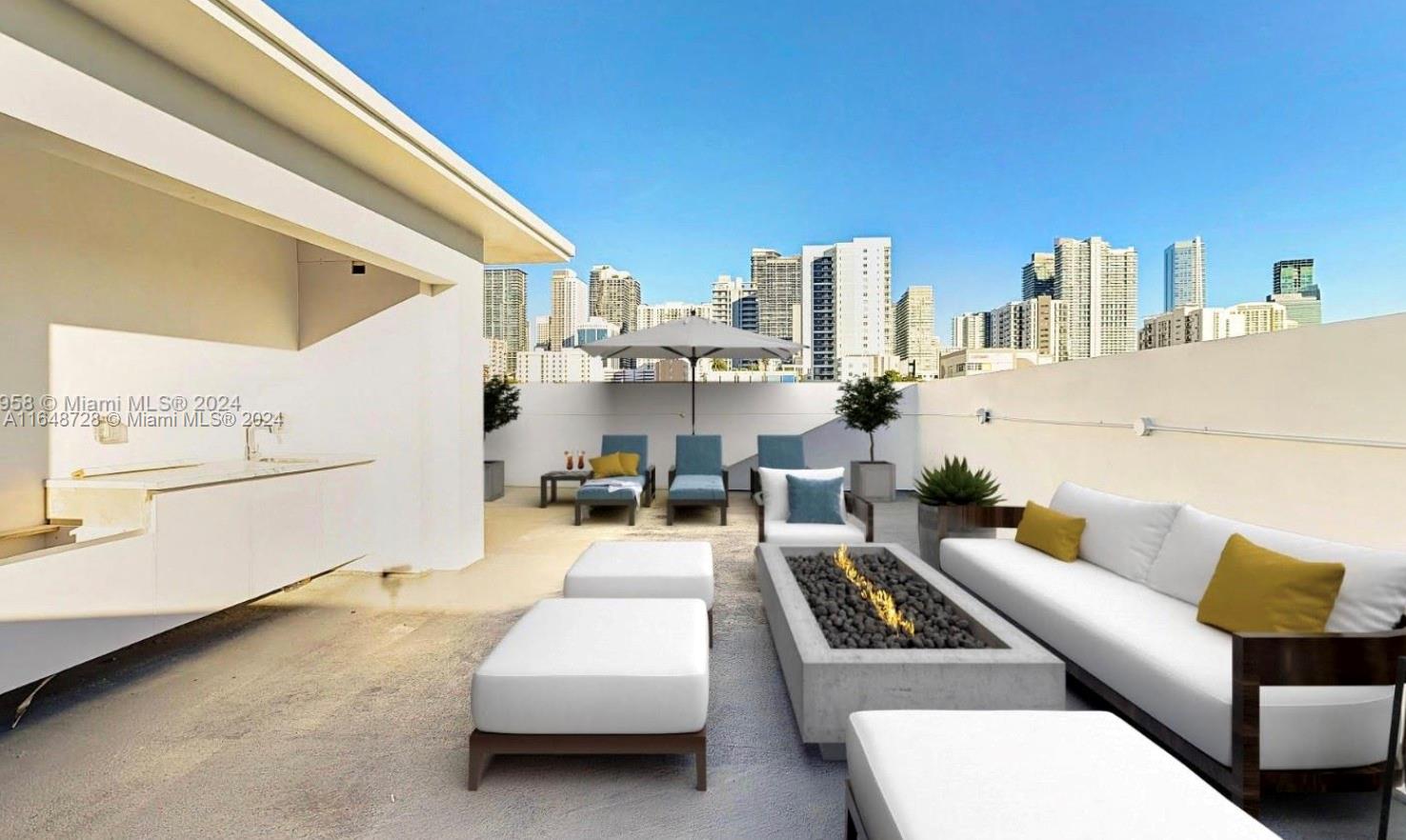 434 SW 10th St Unit: E