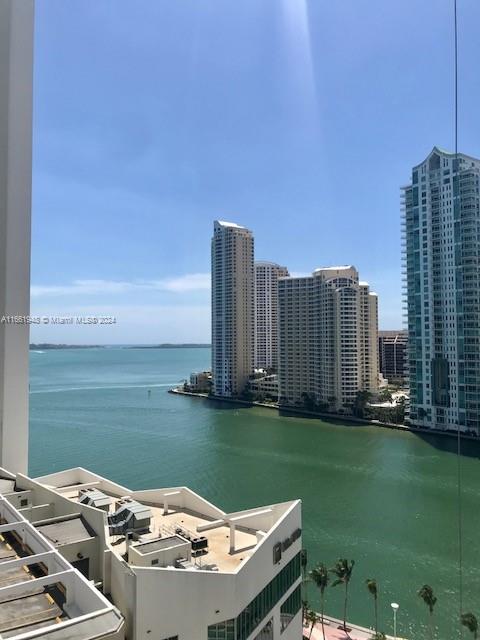 300 S Biscayne Blvd # L32 Unit: L-L32