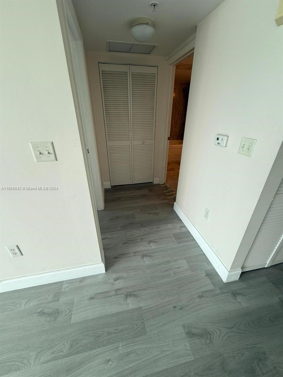 31 SE 5th St # 2107