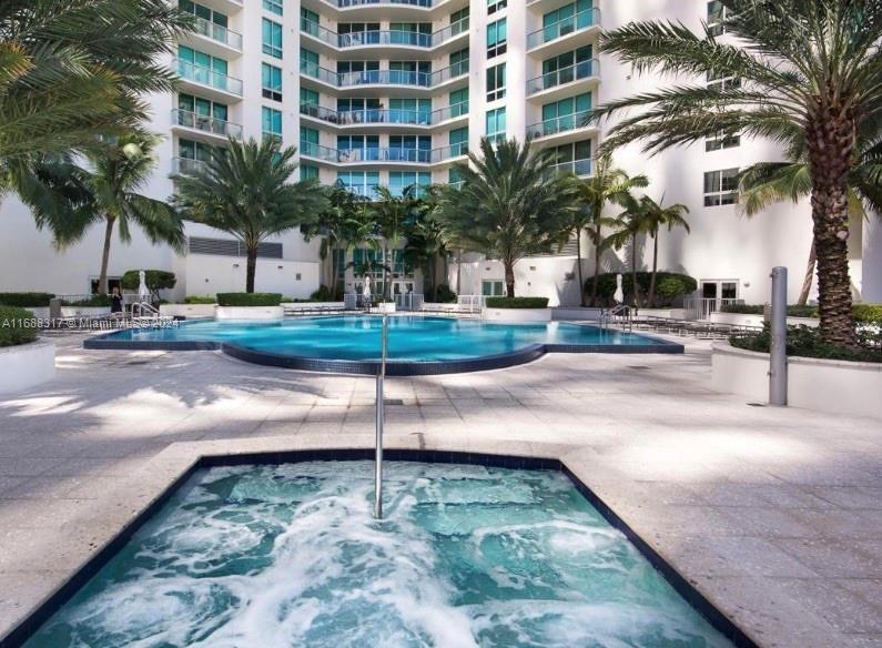 300 S Biscayne Blvd # 3701