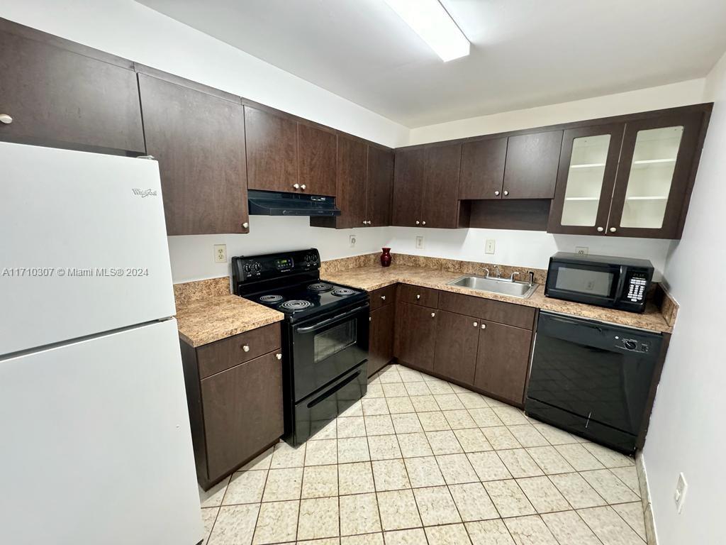 7300 NW 17th St # 214