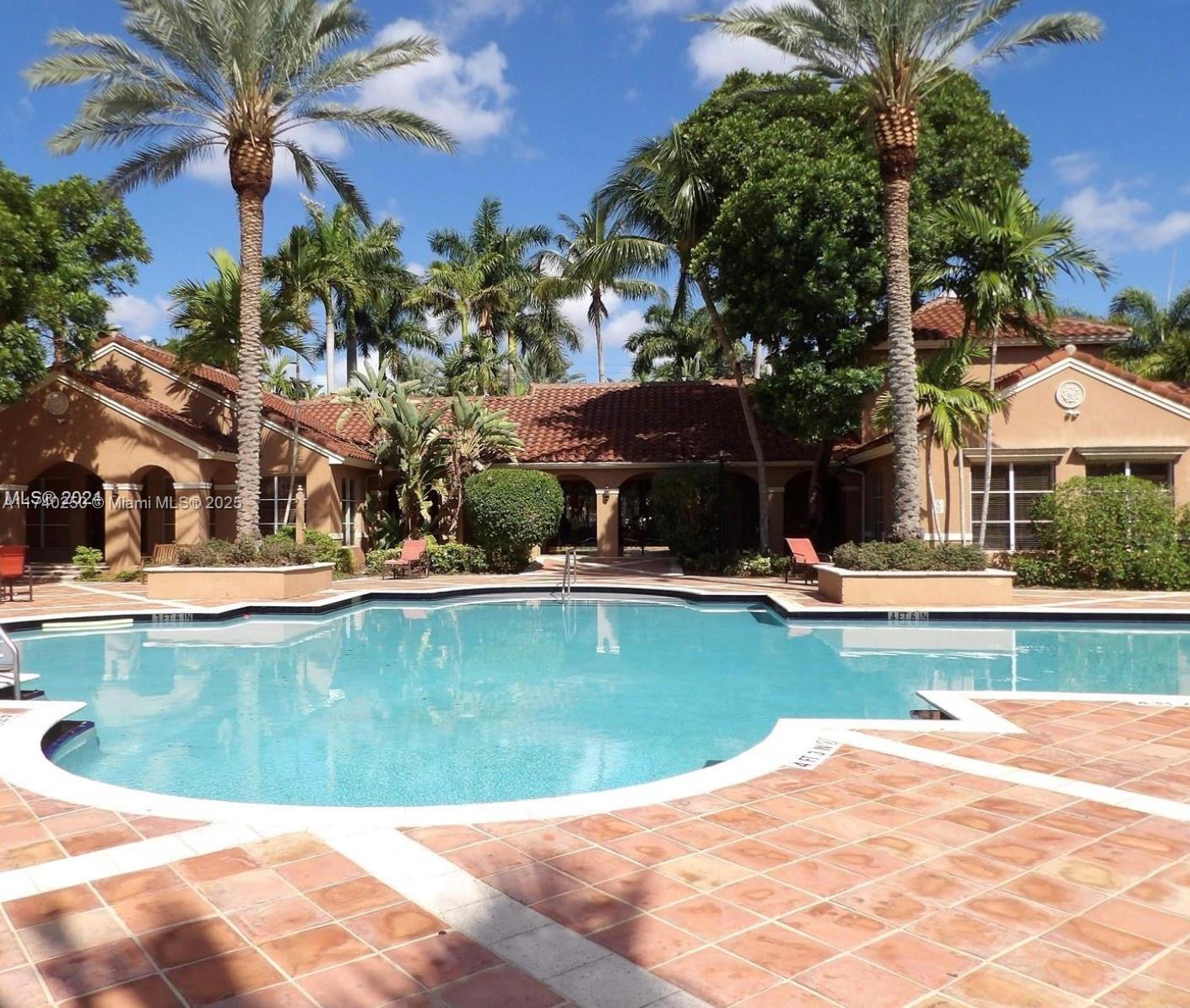 4816 N State Road 7 # 11108