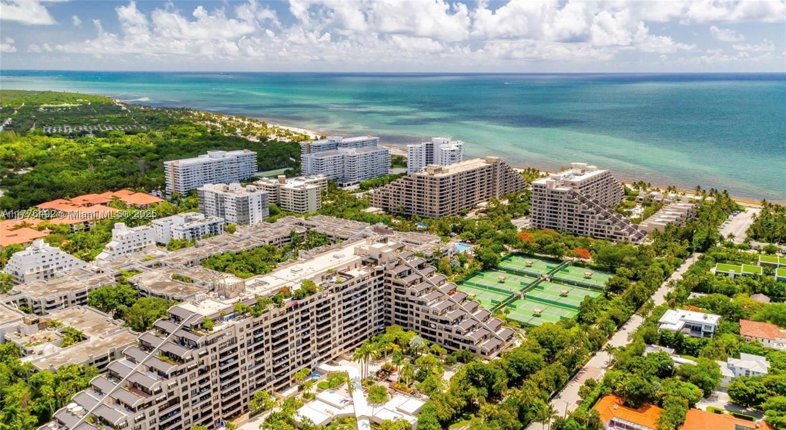 141 Crandon Blvd # 238