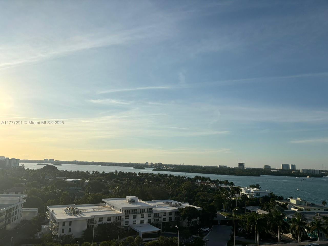 10275 Collins Ave # 1028