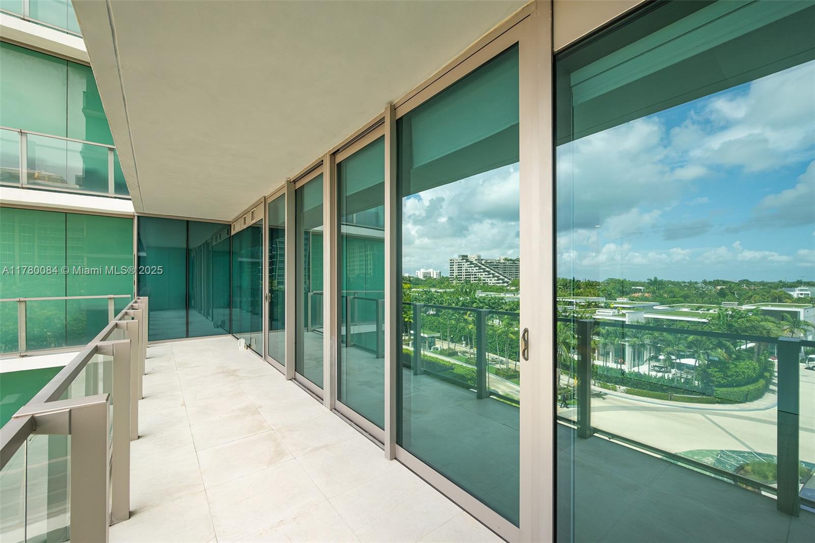350 Ocean Dr # 506N