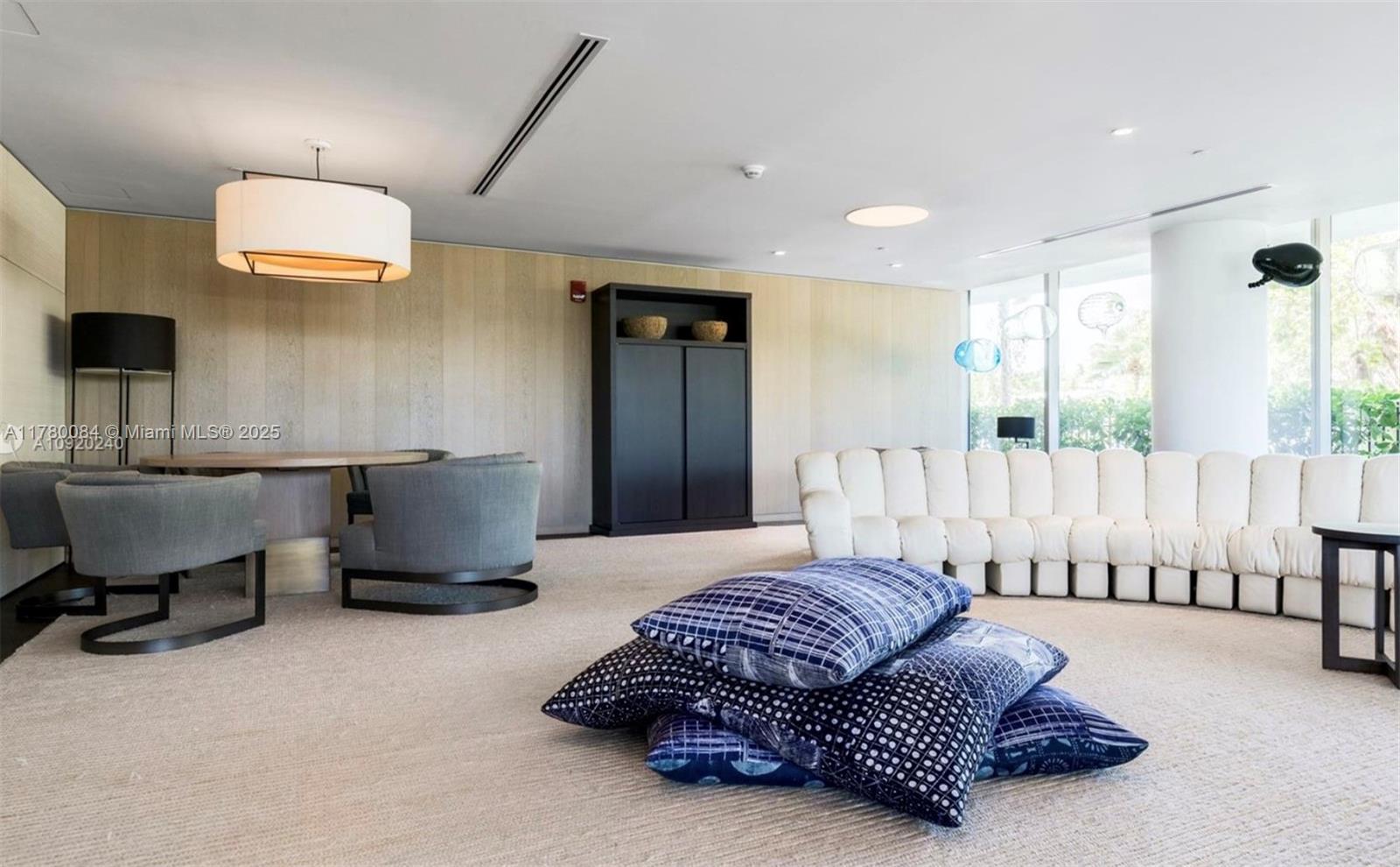 350 Ocean Dr # 506N