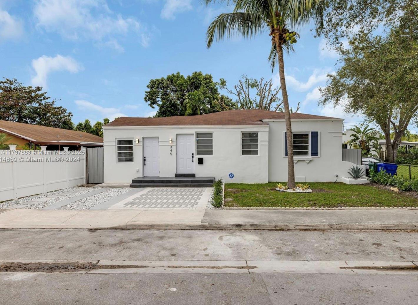 345 NW 44th St # 0