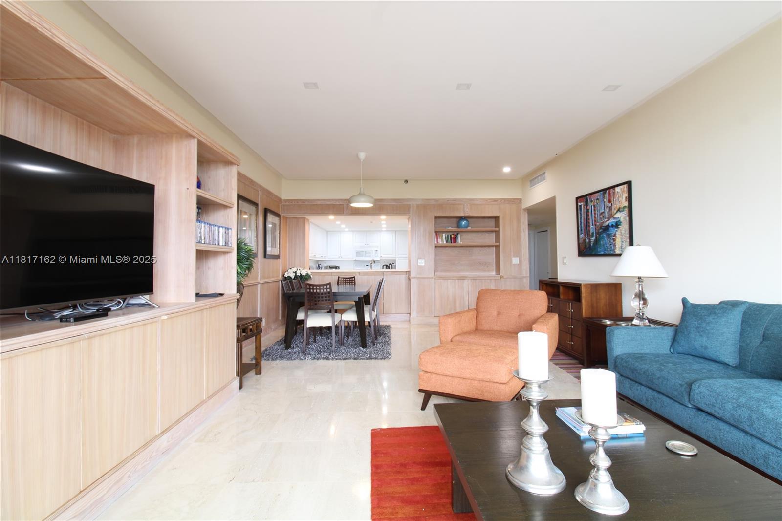 151 Crandon Blvd # 702