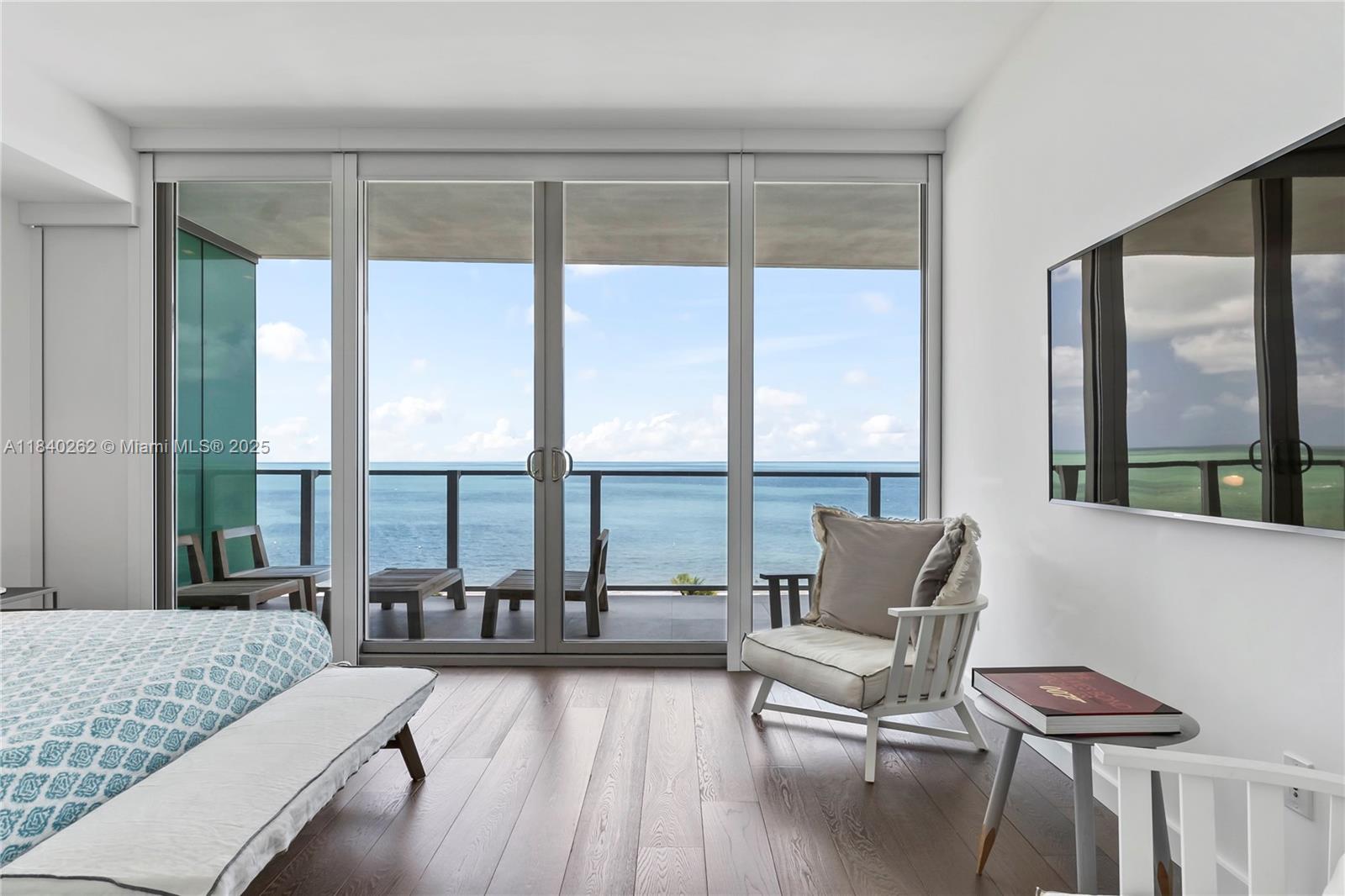360 Ocean Dr # 704S