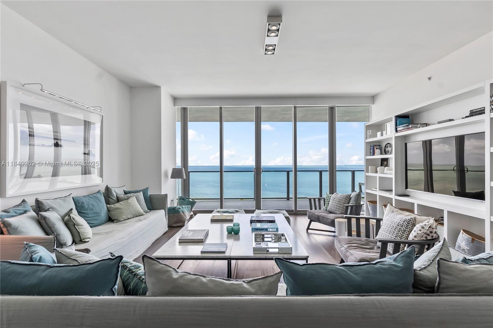 360 Ocean Dr # 704S