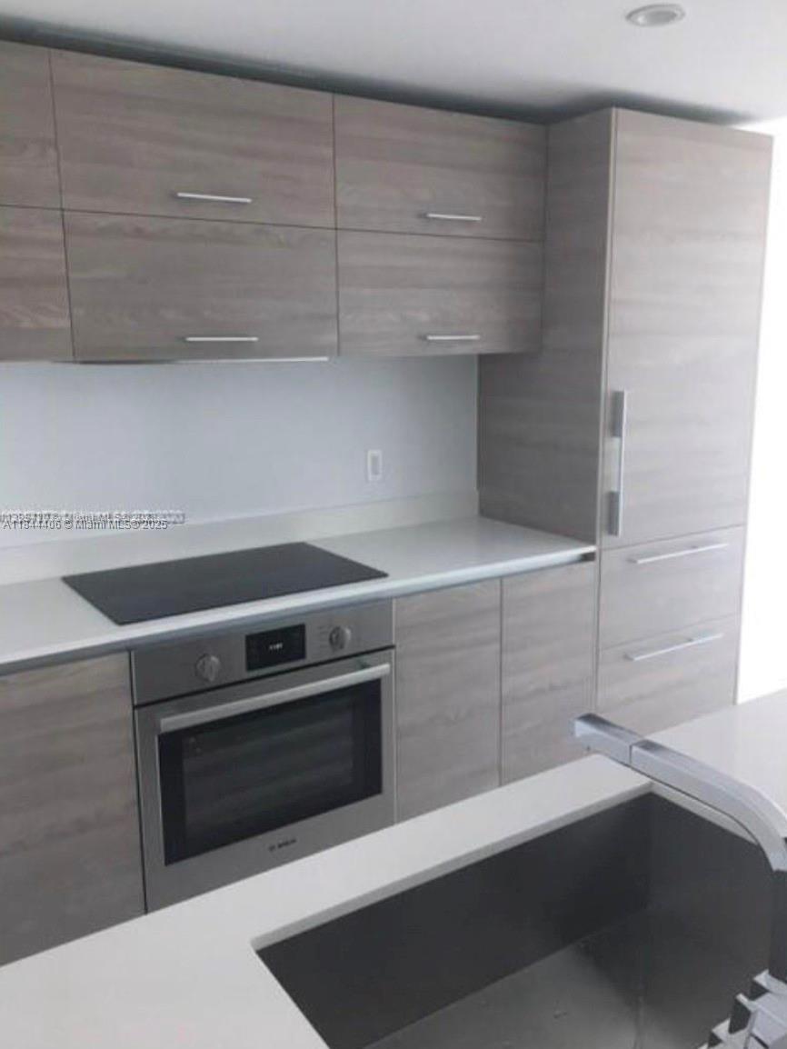 1300 S Miami Ave Unit: 1104