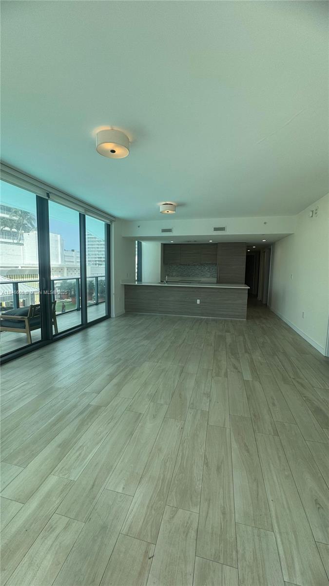 1300 S Miami Ave Unit: 1006