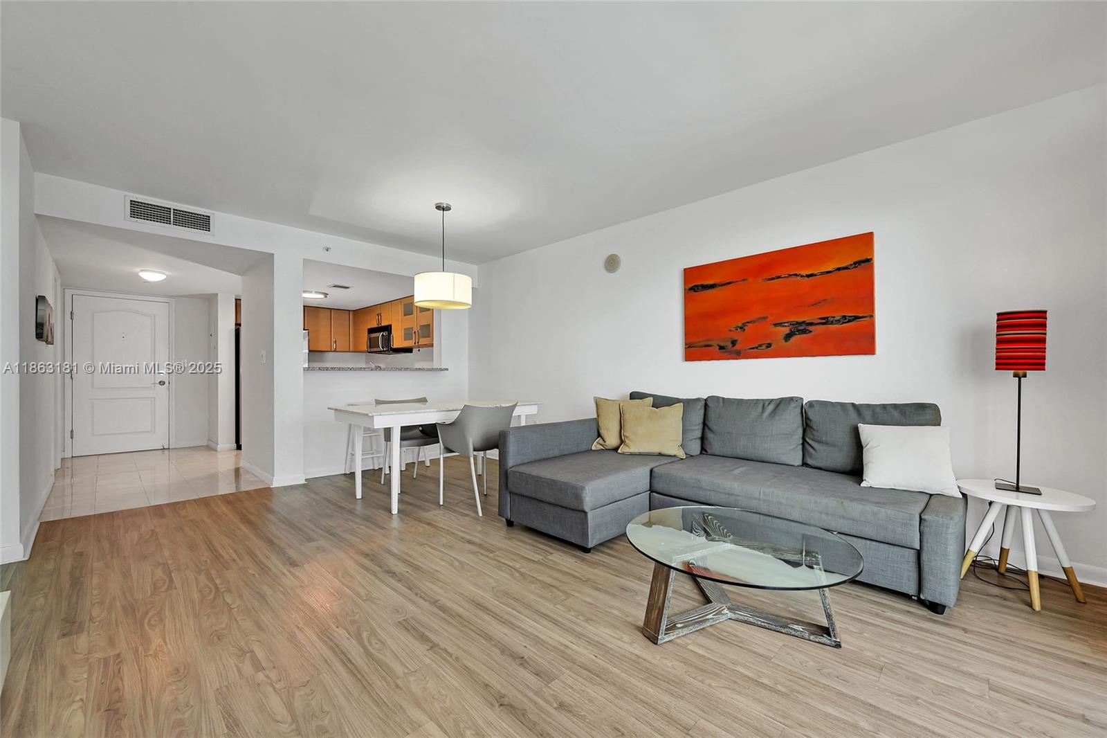 2101 Brickell Ave # 905