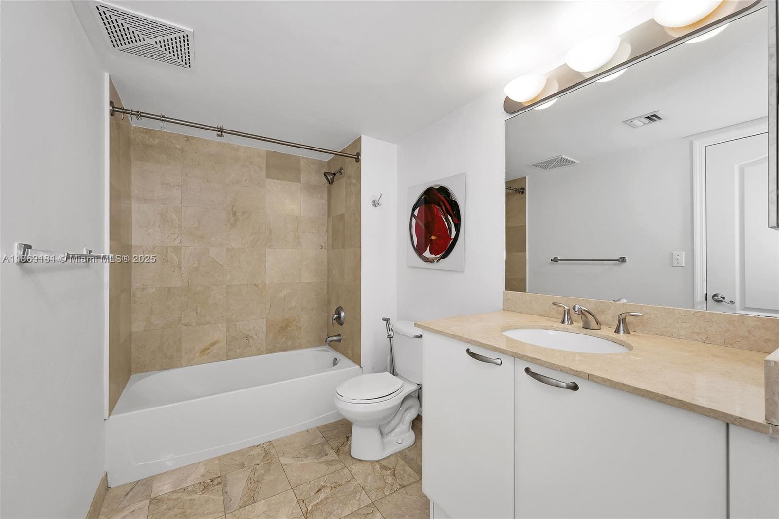 2101 Brickell Ave # 905