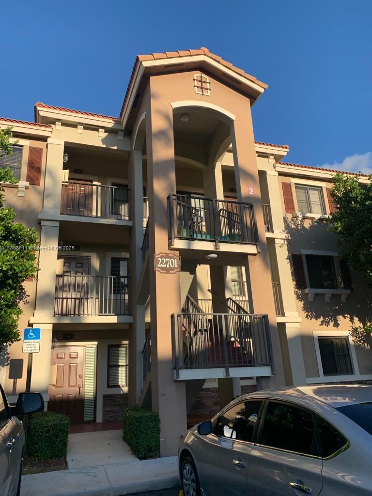 22701 SW 88 PL # 9 Unit: 204-9