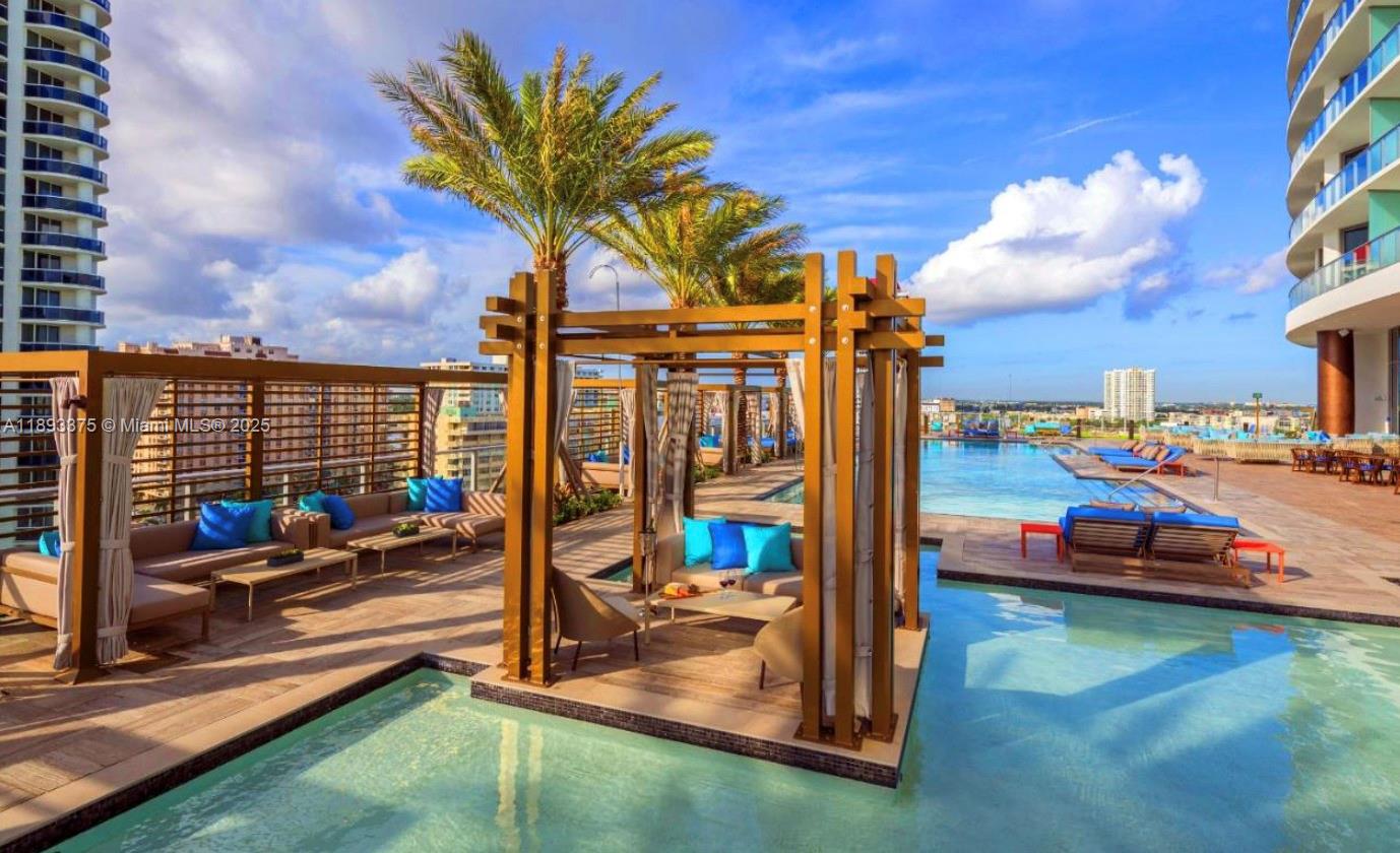 4111 S Ocean Dr # 405