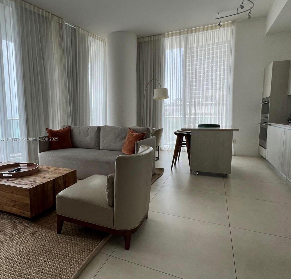4111 S Ocean Dr # 405