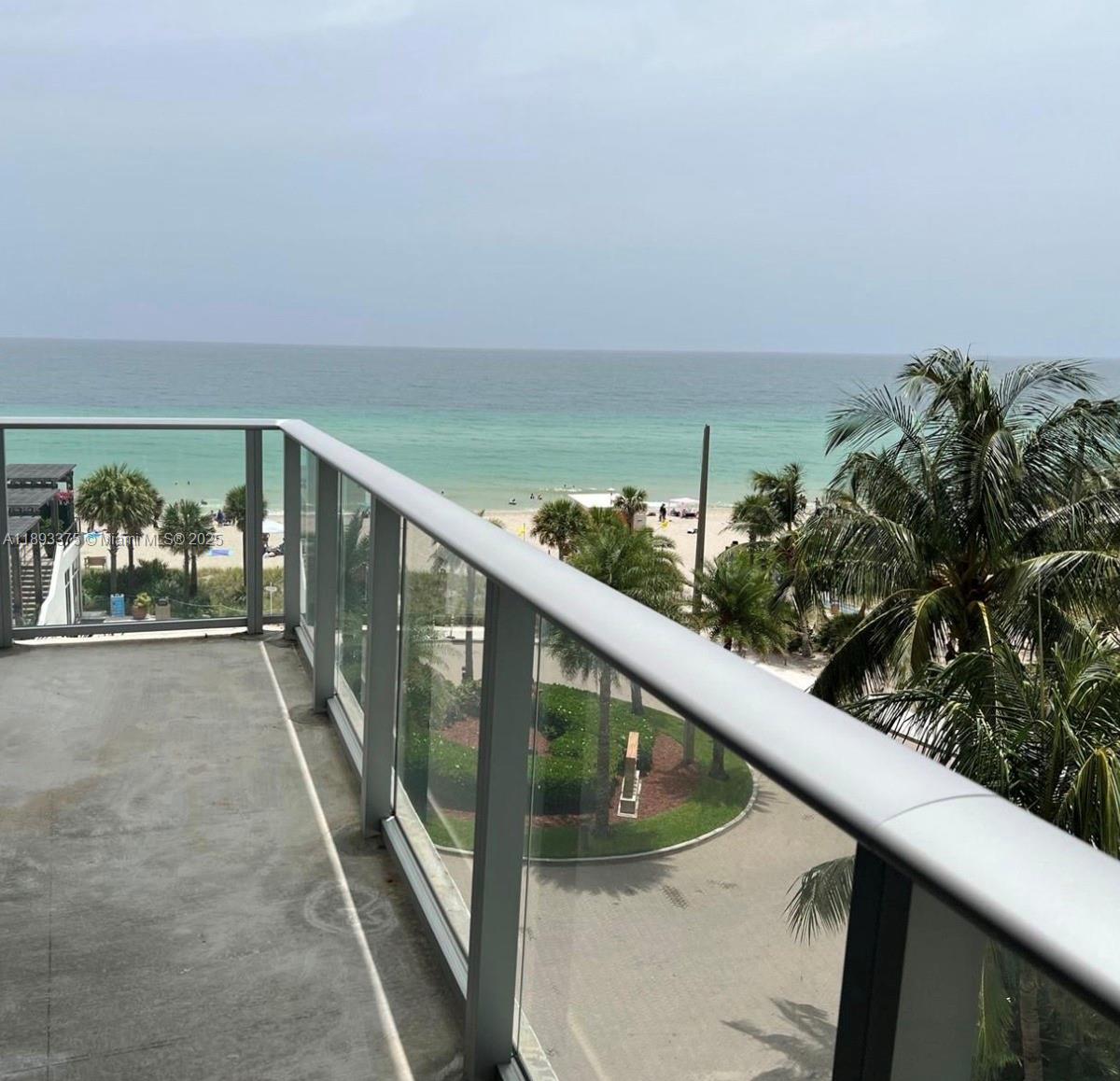 4111 S Ocean Dr # 405