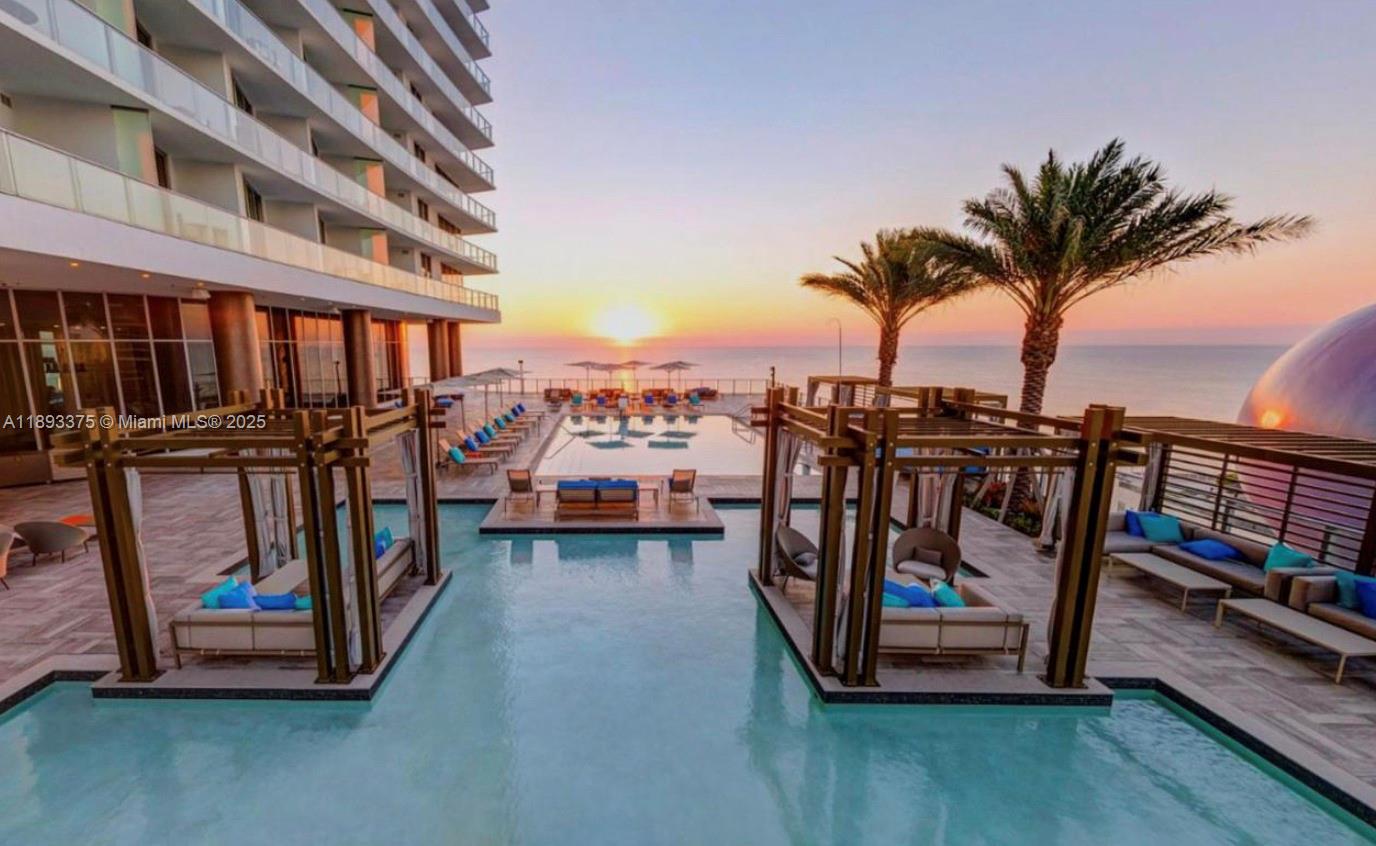 4111 S Ocean Dr # 405