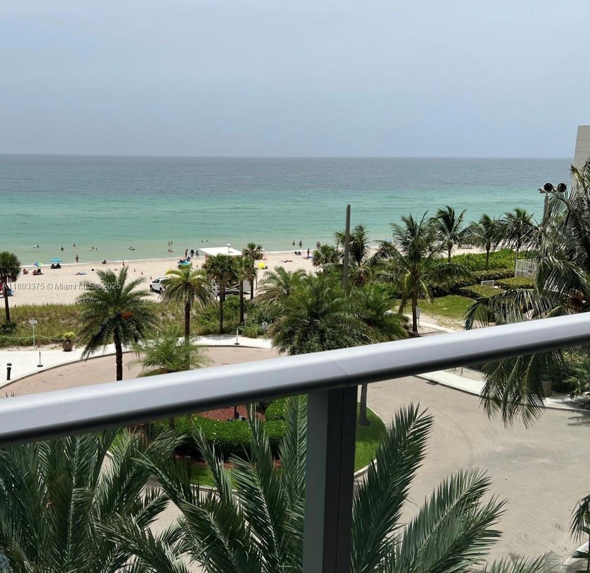 4111 S Ocean Dr # 405