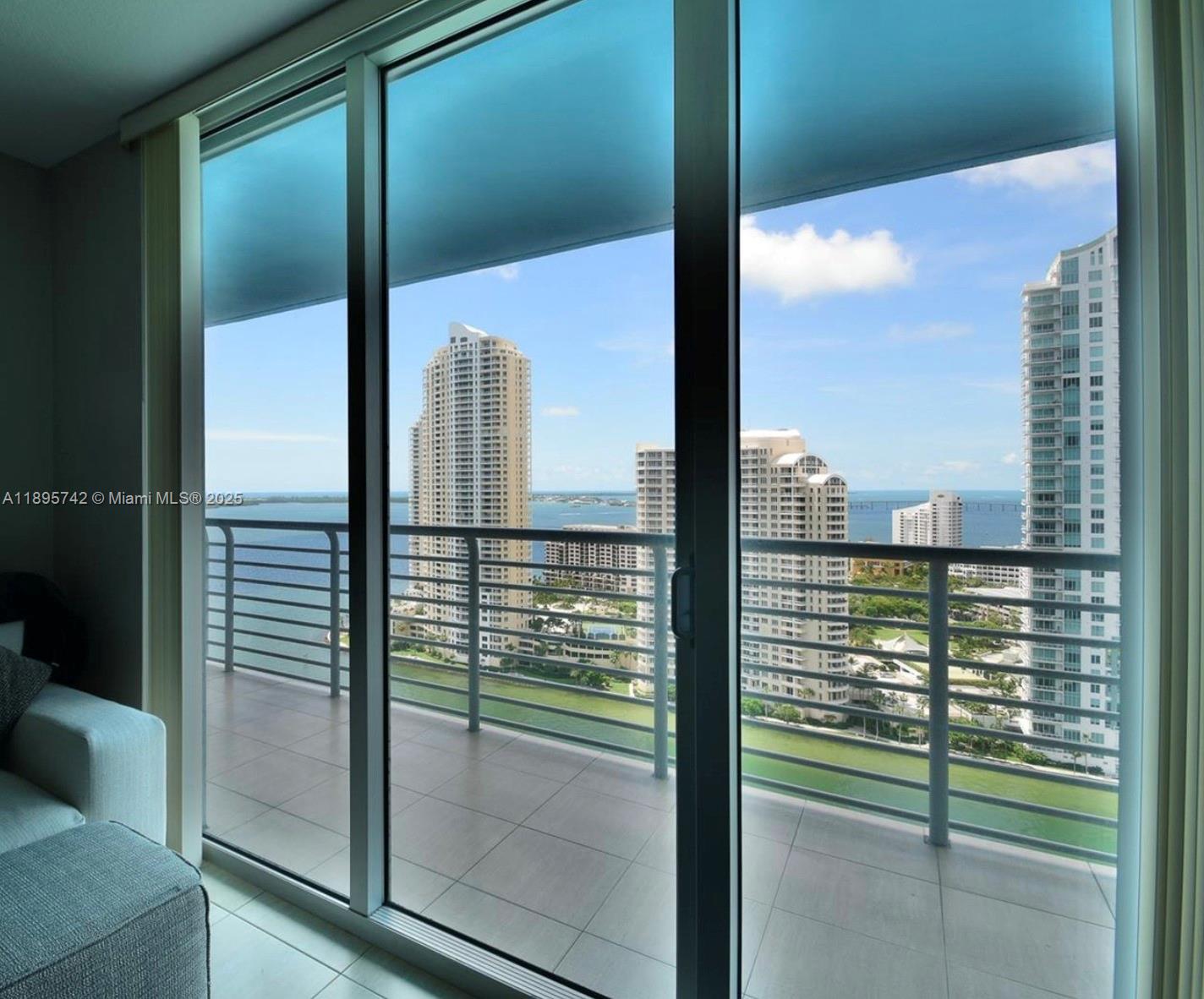 335 S Biscayne Blvd # 2707