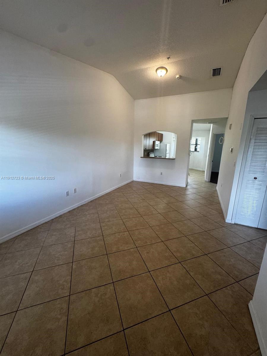 22621 SW 88th Pl # 8 Unit: 302-8