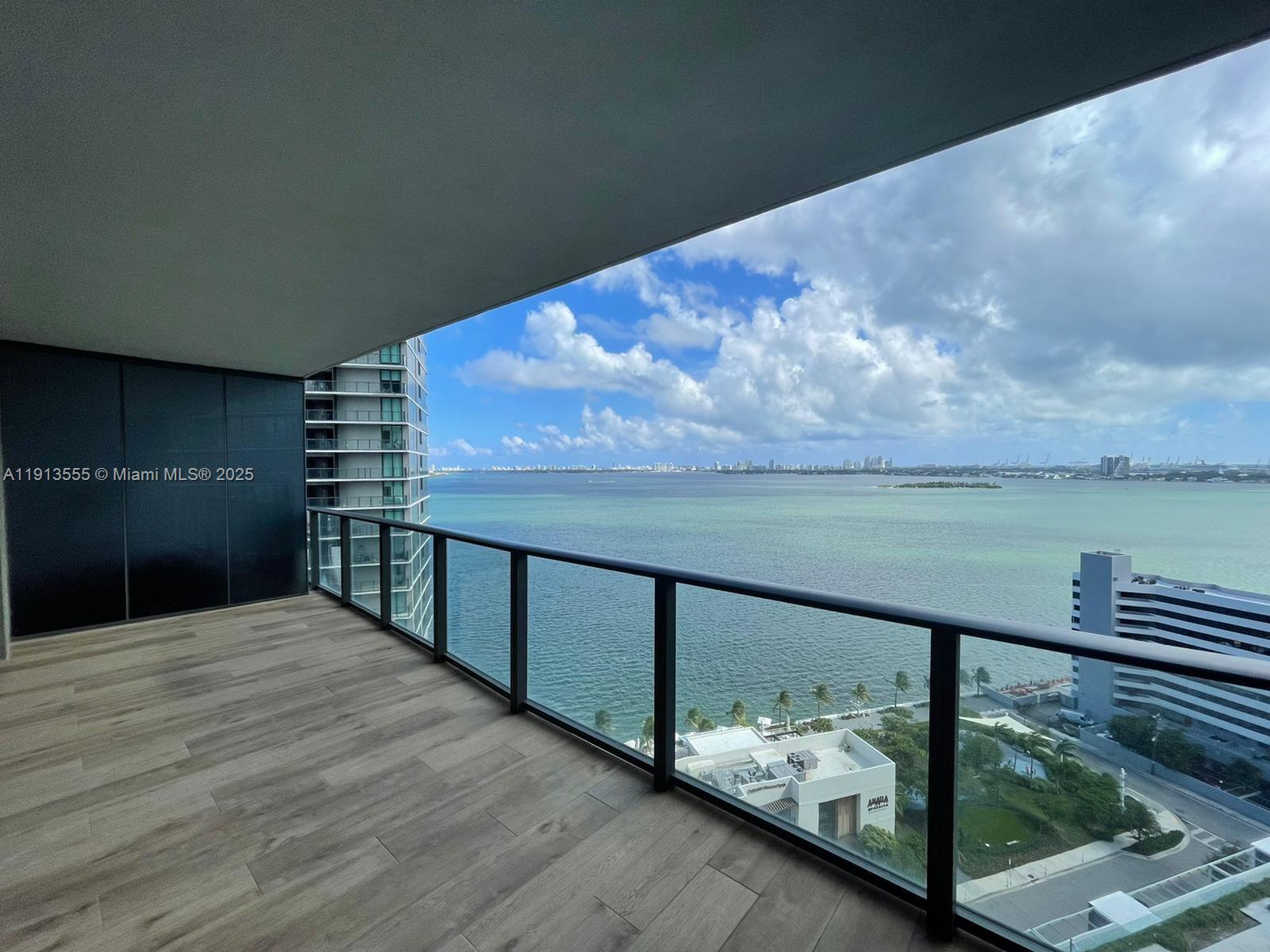 650 NE 32 street # 1805