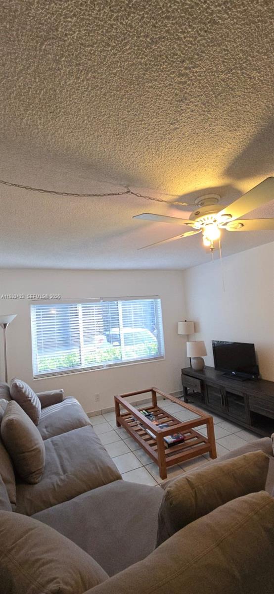 1001 SE 16th St # 1