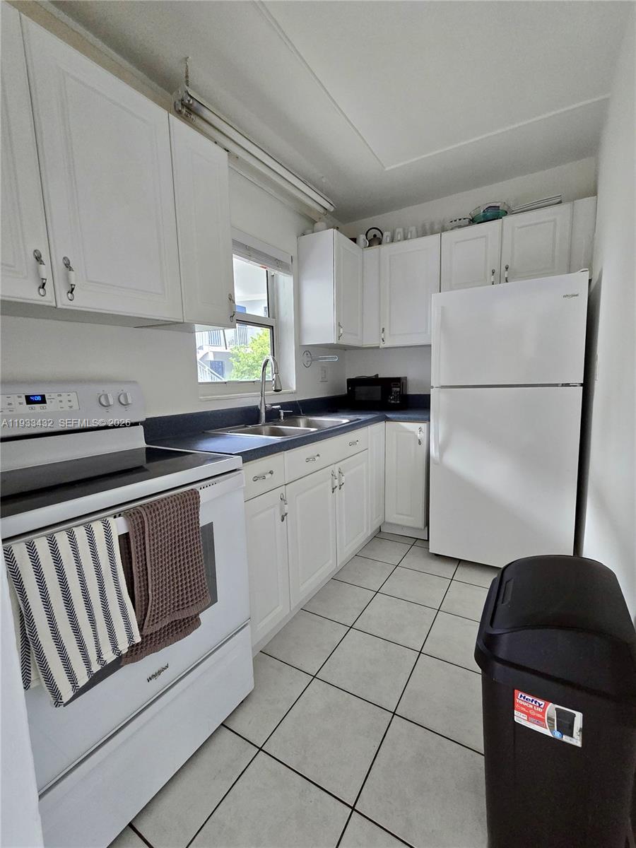 1001 SE 16th St # 1
