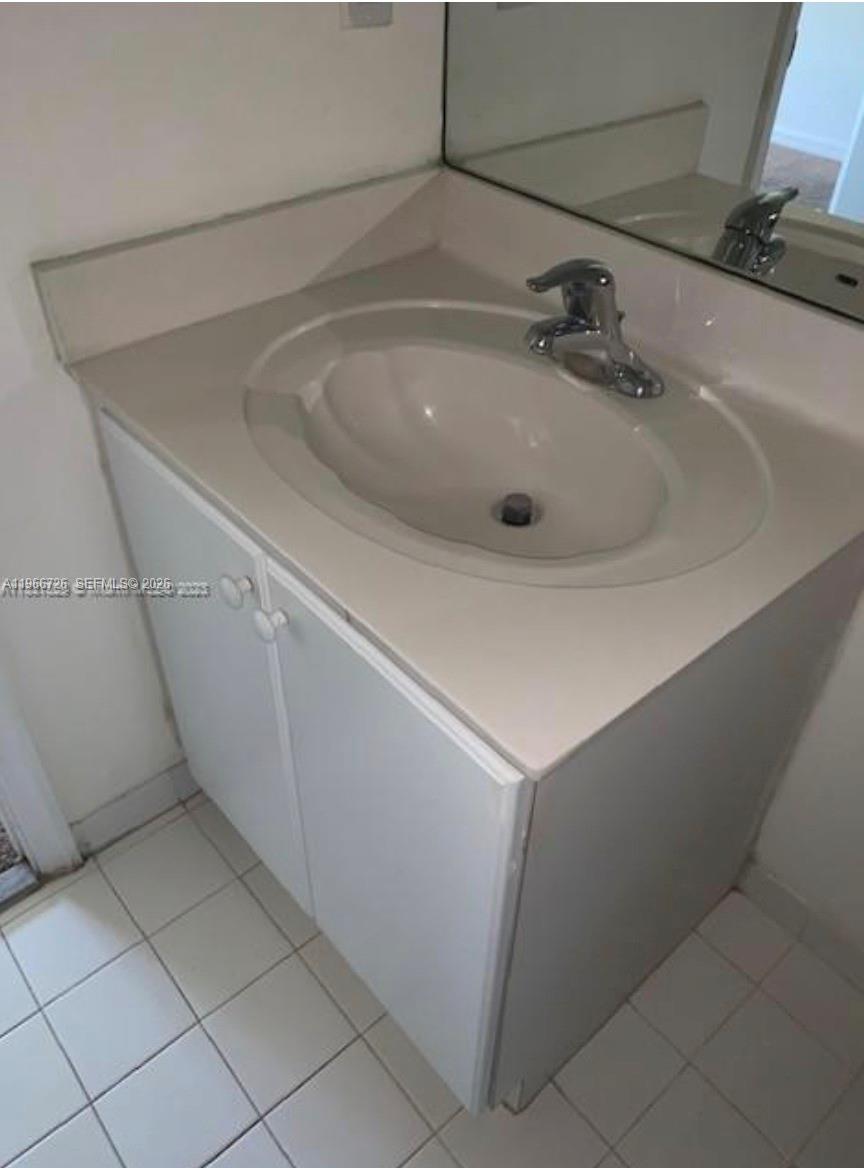22621 SW 88th Pl # 8 Unit: 302-8