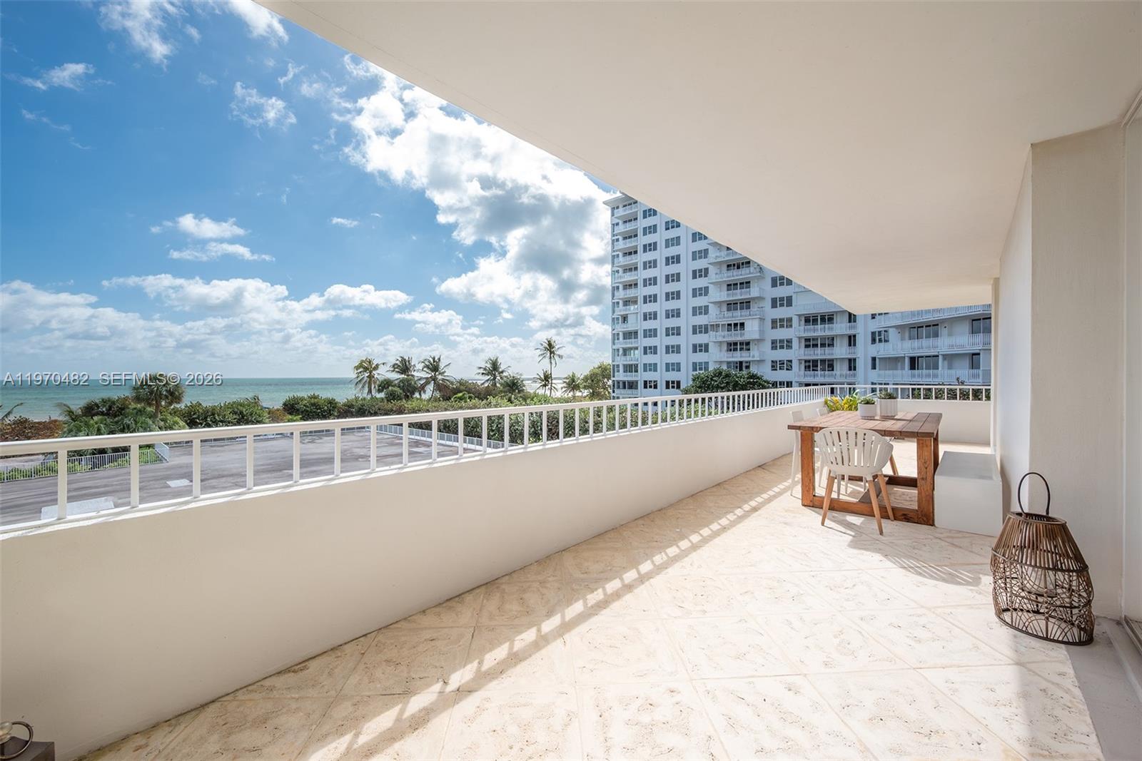 199 Ocean Lane Dr # 401