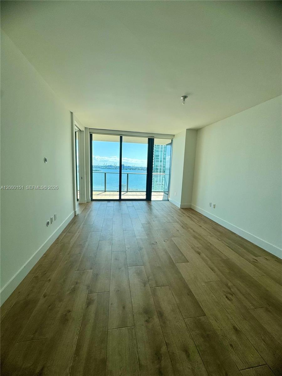 650 NE 32 street # 1805