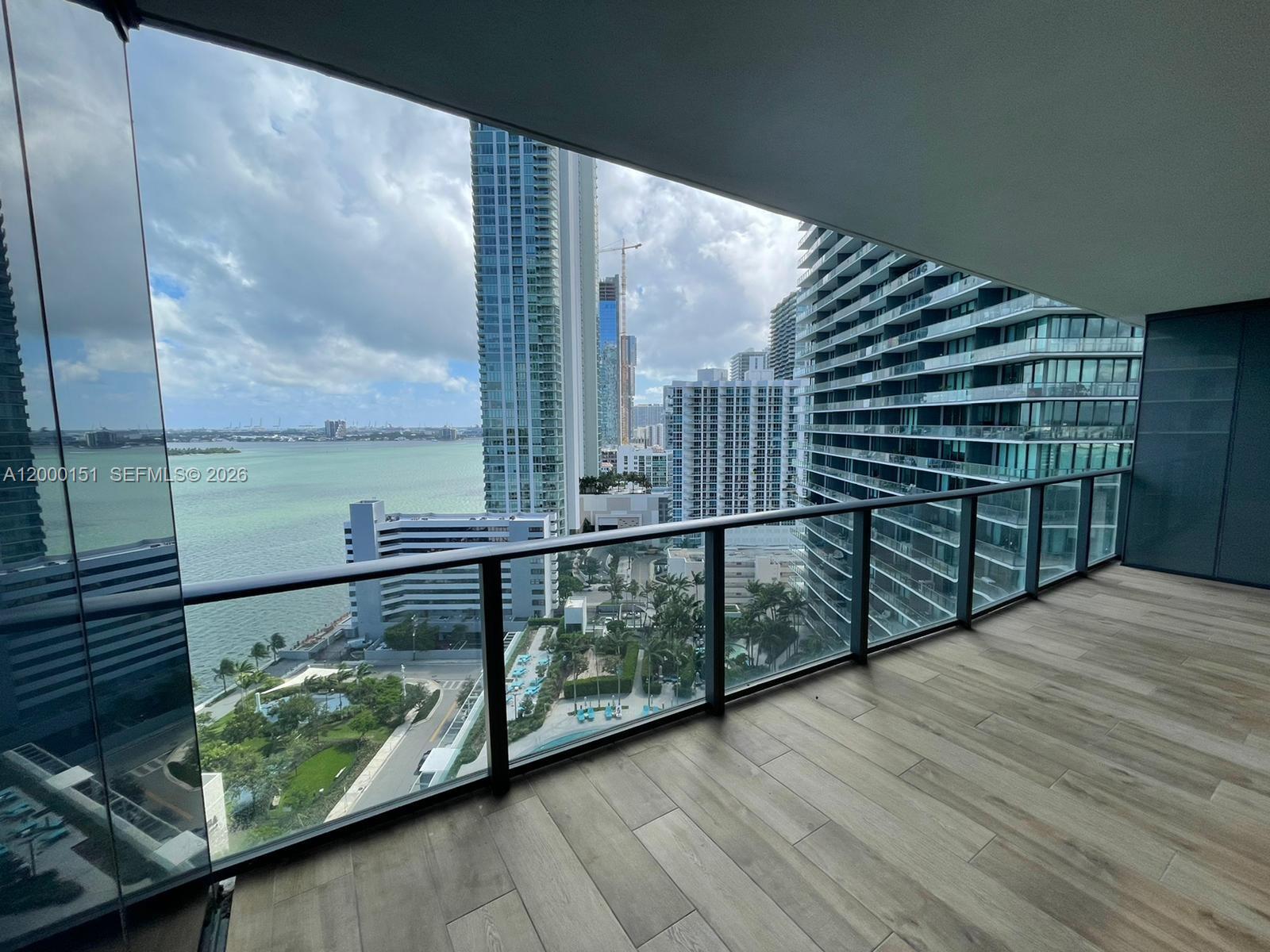 650 NE 32 street # 1805