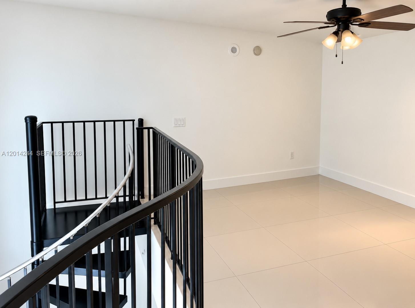 300 S Biscayne Blvd # L32 Unit: L-L32